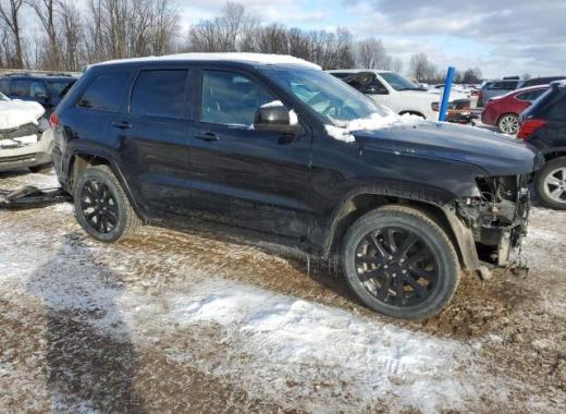 Jeep  - Grand Cherokee - 2017 - Black - 88019145