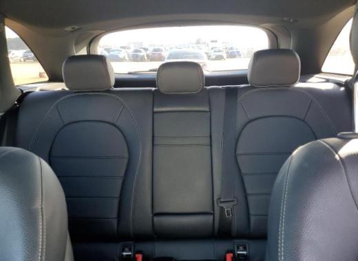 Mercedes - Glc300 - 2018 - White - 88102765