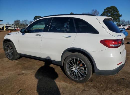 Mercedes - Glc300 - 2018 - White - 88102765