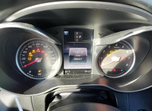 Mercedes - Glc300 - 2018 - White - 88102765