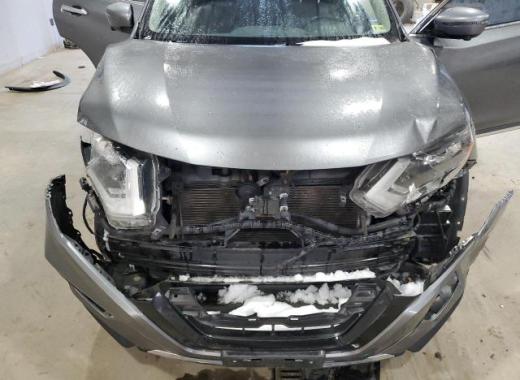 Nissan  - Rogue - 2018 - Grey - 88276025