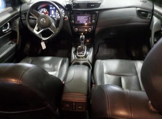 Nissan  - Rogue - 2018 - Grey - 88276025