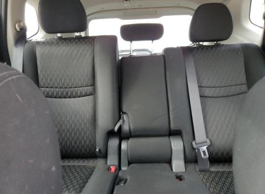 Nissan  - Rogue - 2018 - Black - 88412545