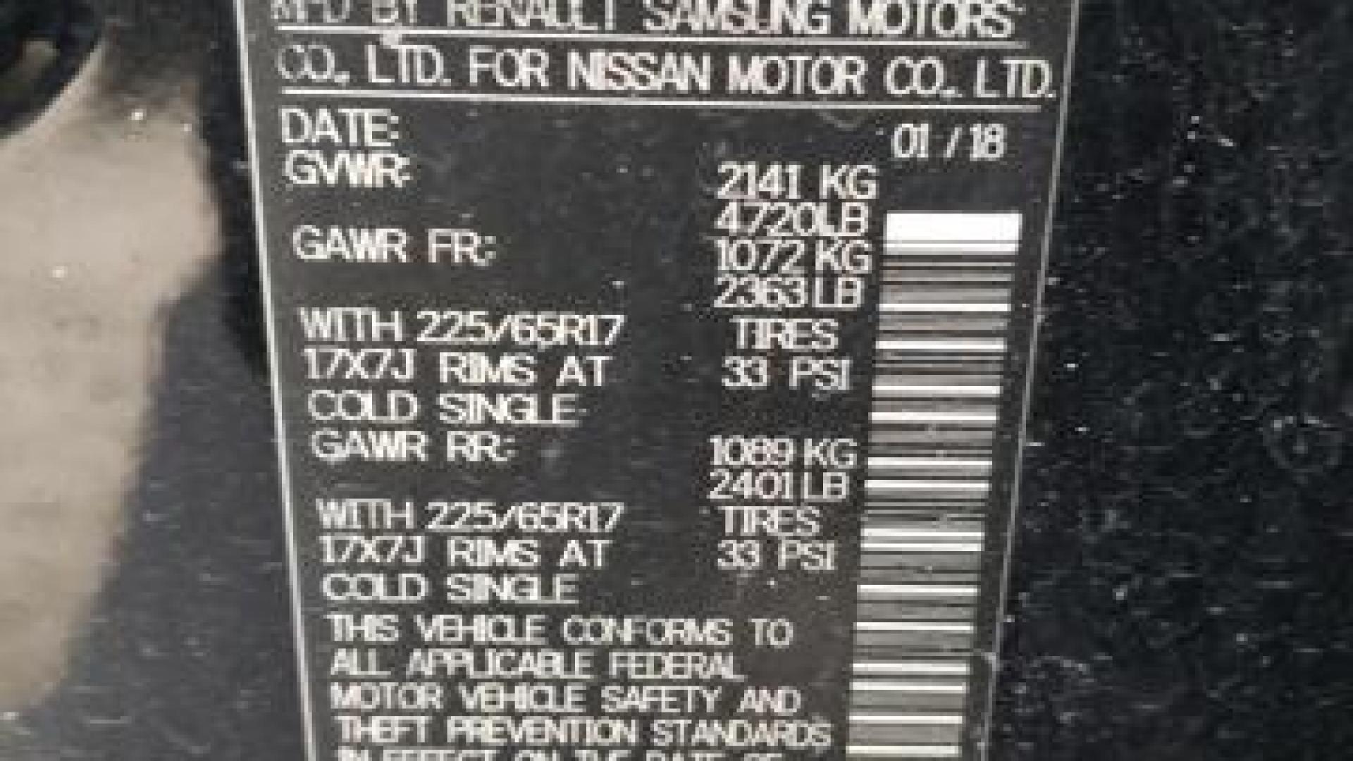 Nissan  - Rogue - 2018 - Black - 88412545