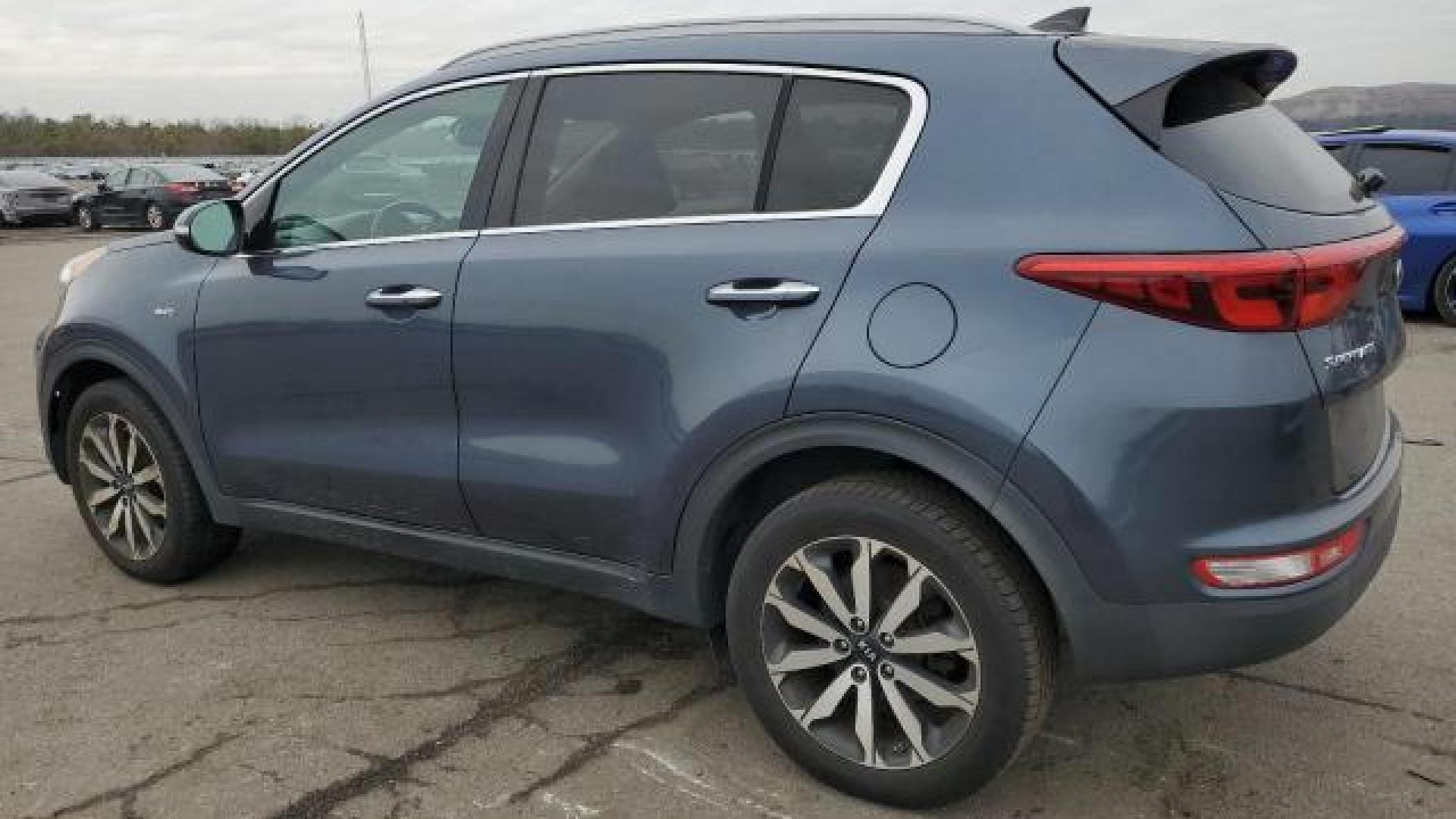 Kia - Sportage - 2017 - Blue - 88629275