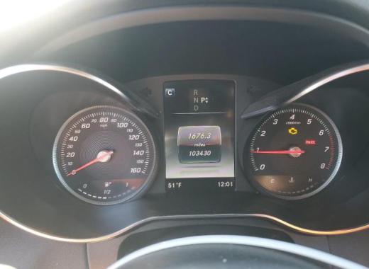 Mercedes - C300 - 2018 - Black - 88864445