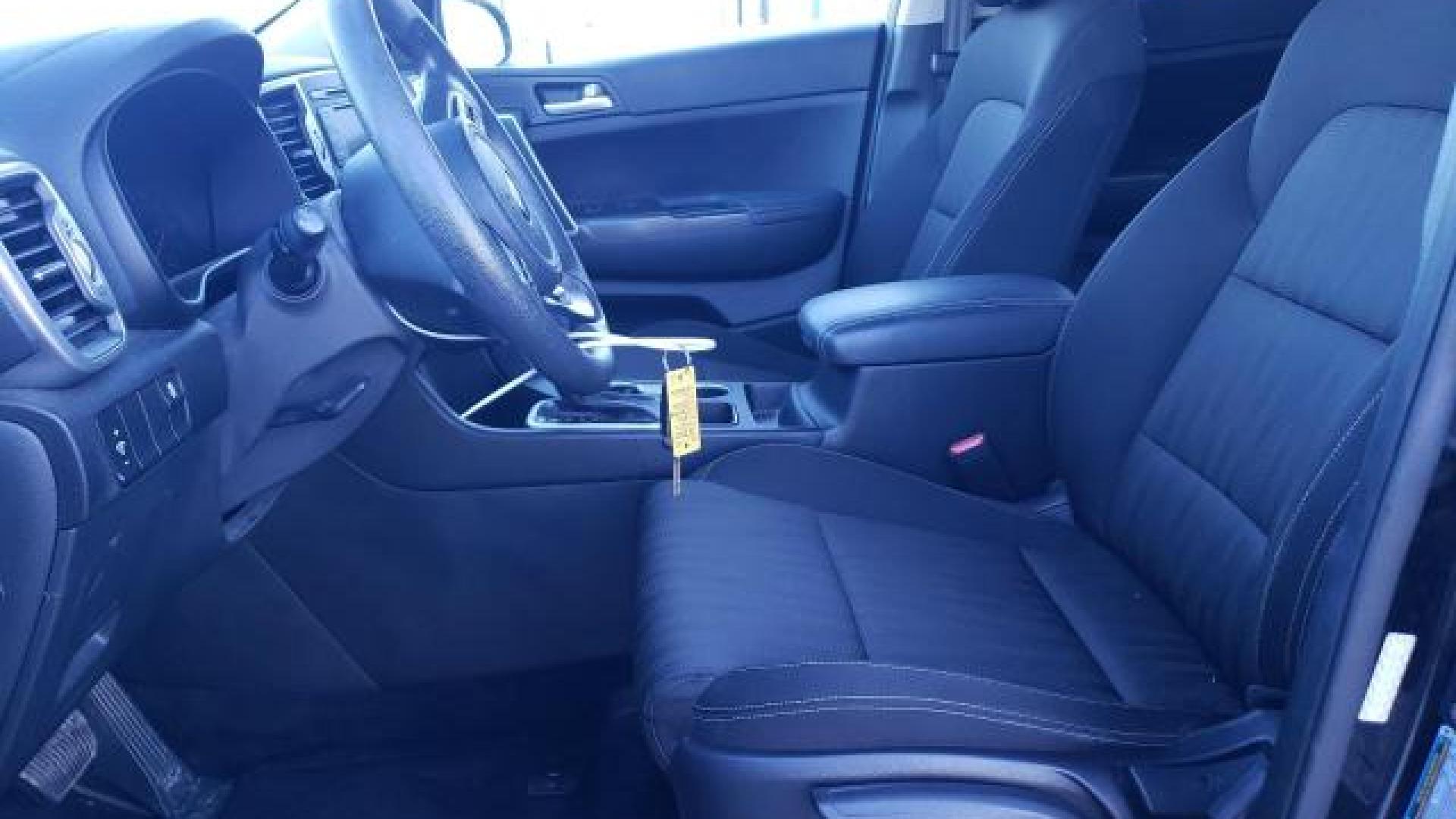 Kia - Sportage - 2017 - Black - 88987225