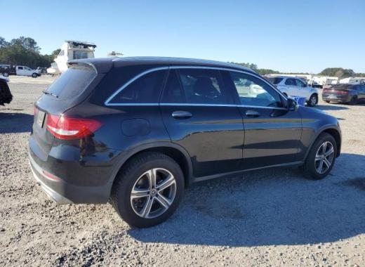 Mercedes - Glc300 - 2017 - Black - 89094415